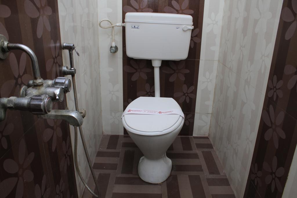 R B Residency Hotel เชนไน ภายนอก รูปภาพ